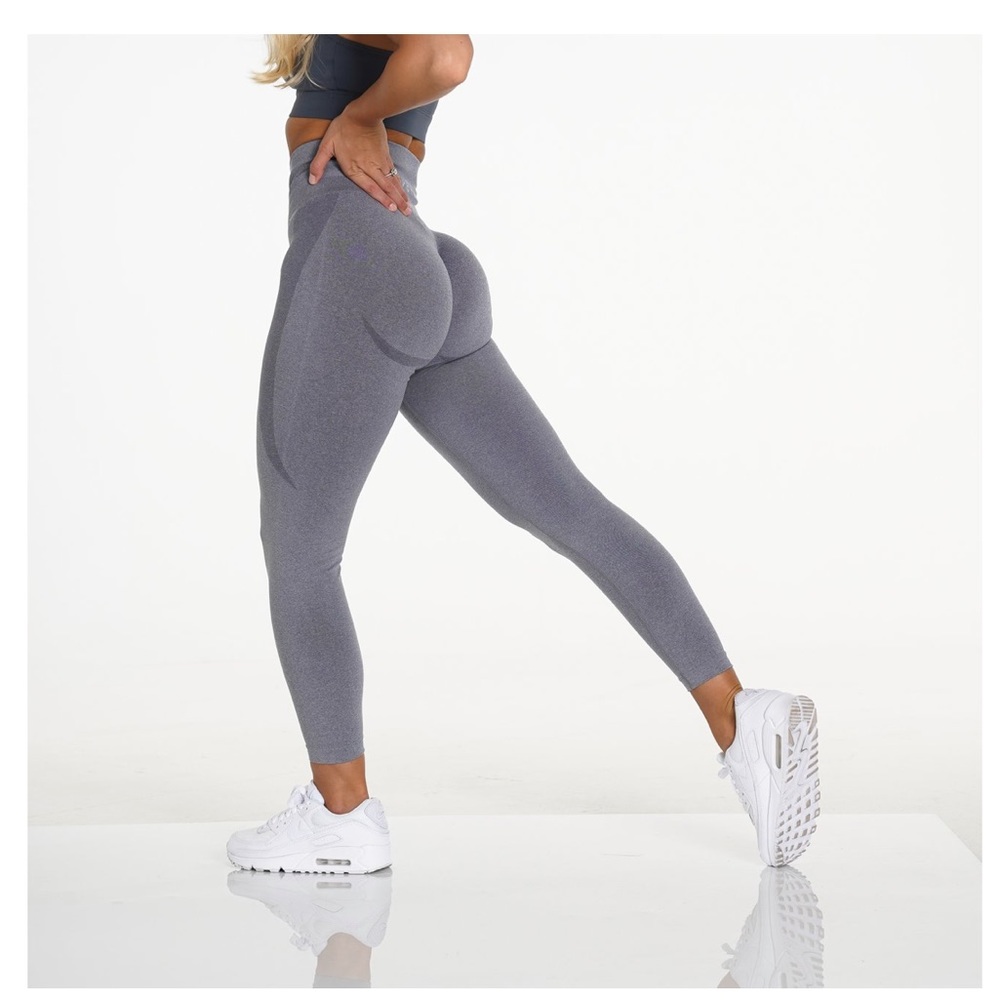 NVGTN Grey Contour Legging
